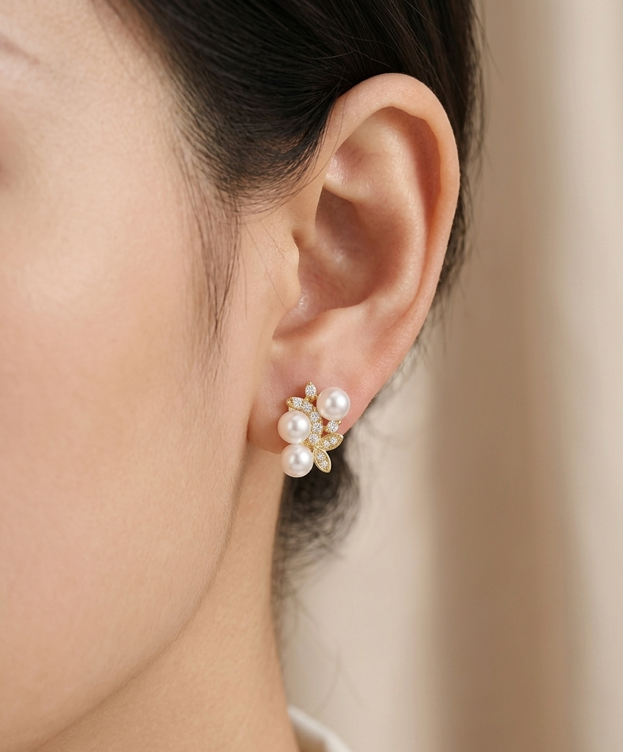 NOVI Pearl Ring And Earrings