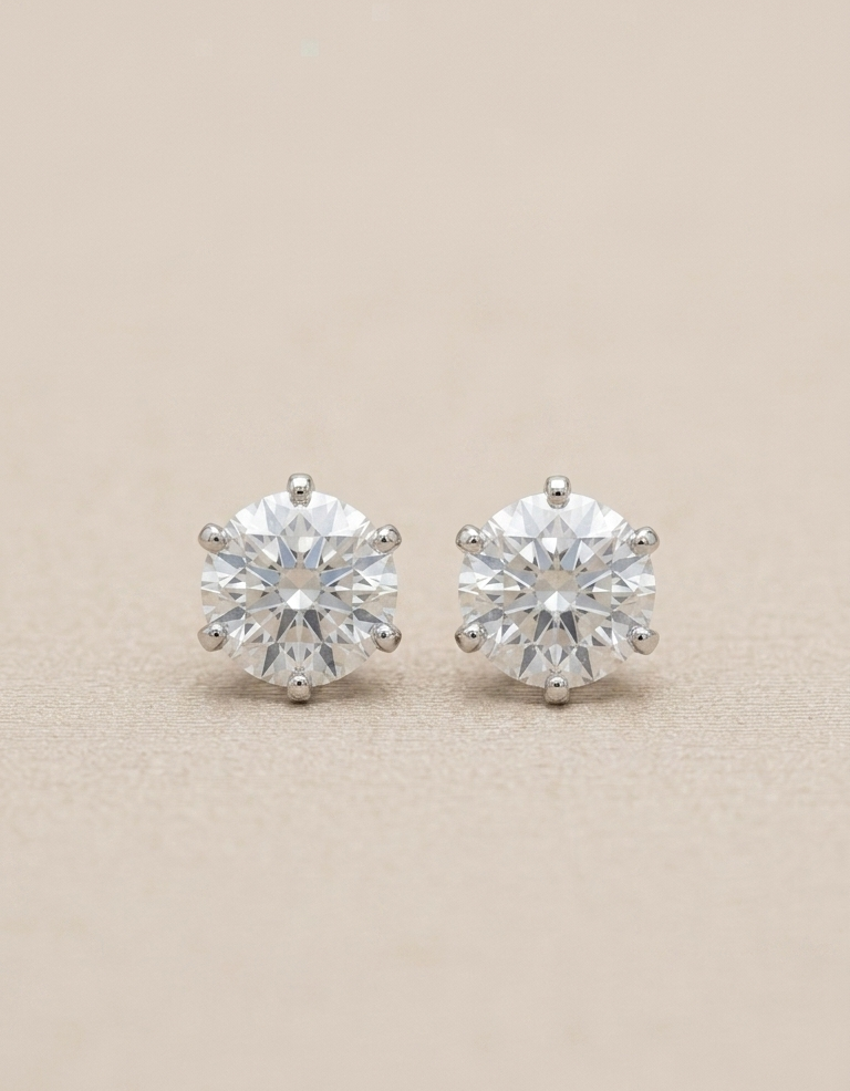 ORIEL Stud Earrings