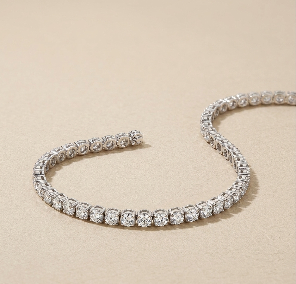 SNOW Tennis Bracelet
