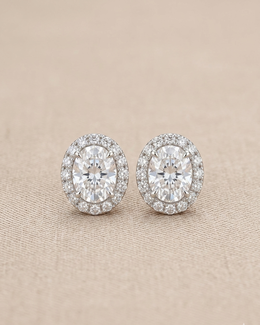 WILLA Oval w/Side stone
