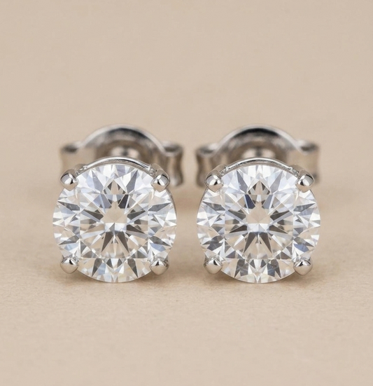 Tish White Gold Stud Earrings