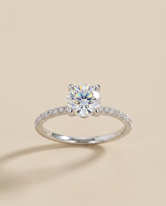 MABEL ring w/ side dia