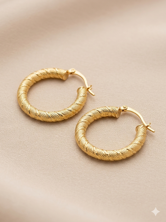 LOVA Hoop Earrings