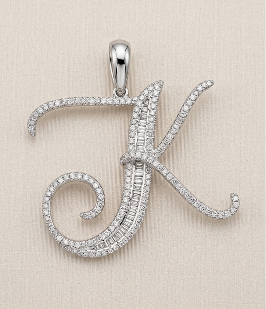 Kim K-Pendant