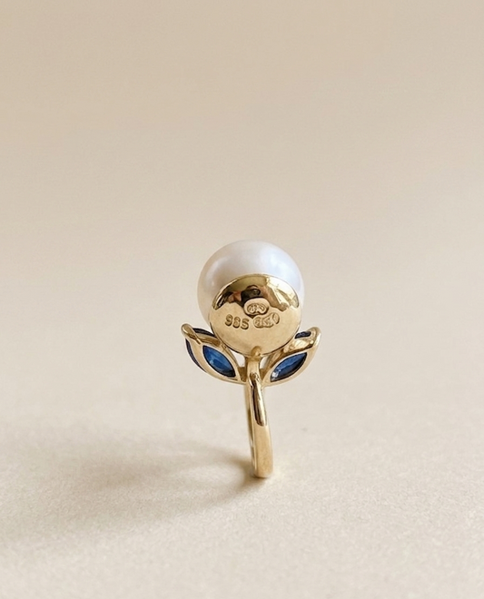ALONDA -Pearl Pendant