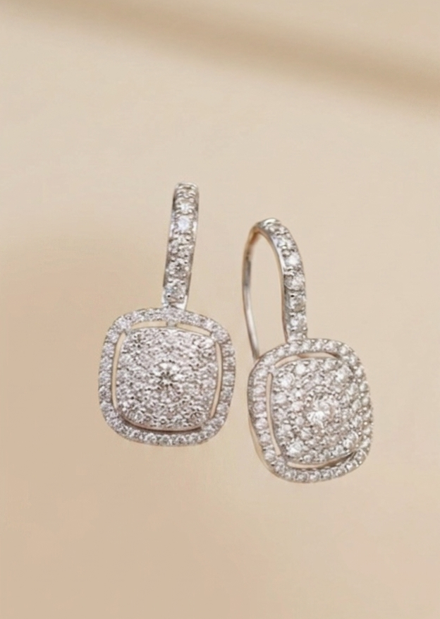 LOTTIE Diamond Cushion-Shaped Earrings
