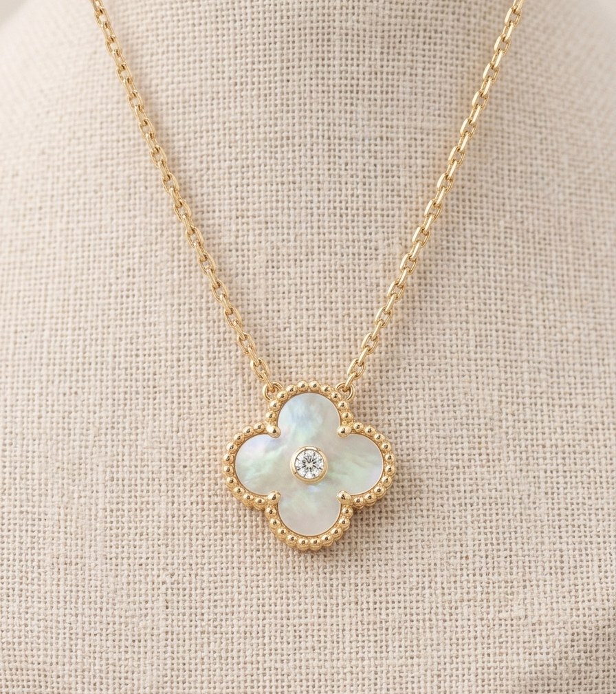 ELSY MOP Necklace
