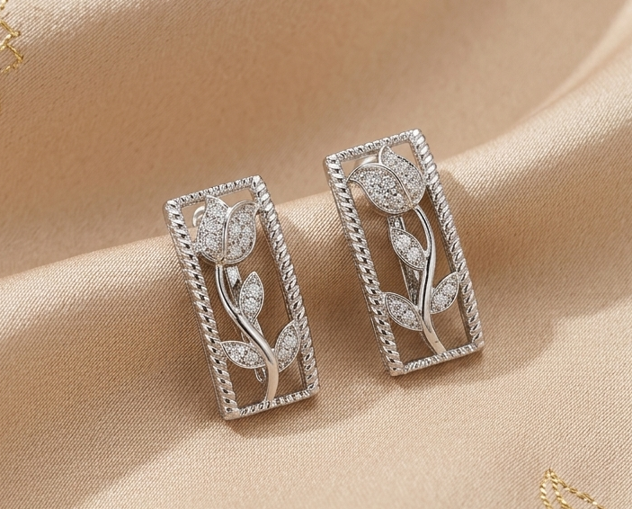 KAIRA earrings