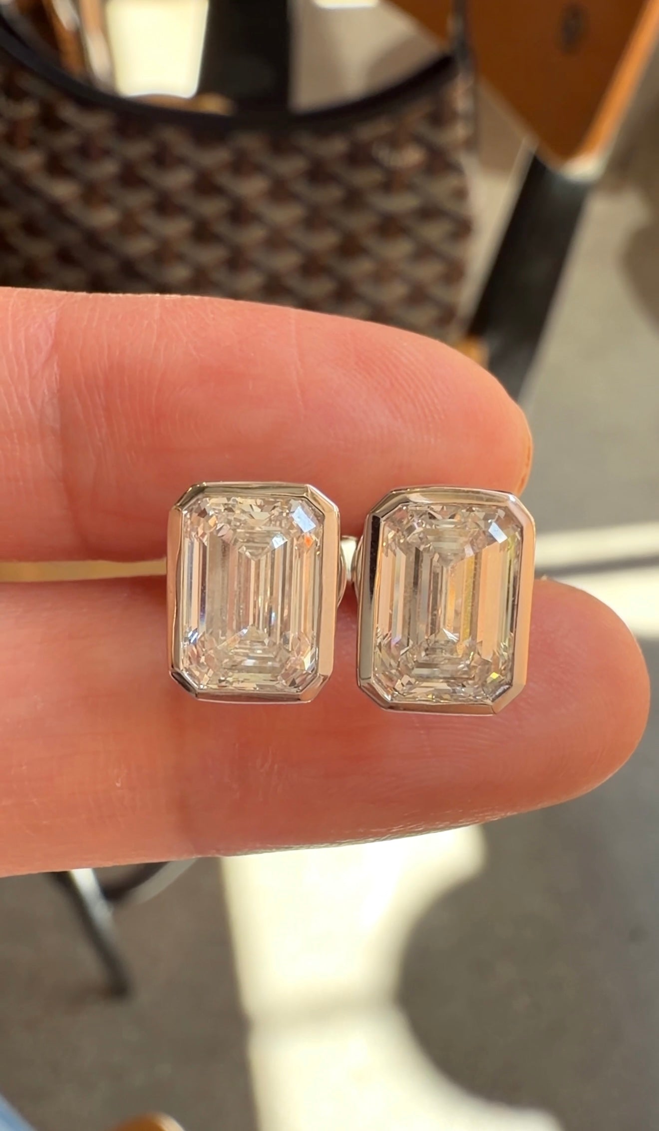 Bree Emerald Diamond Earrings