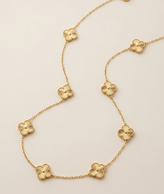 CLOE Clover Necklace