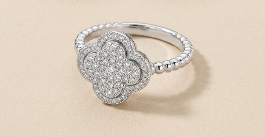 ROSINE Clover Ring