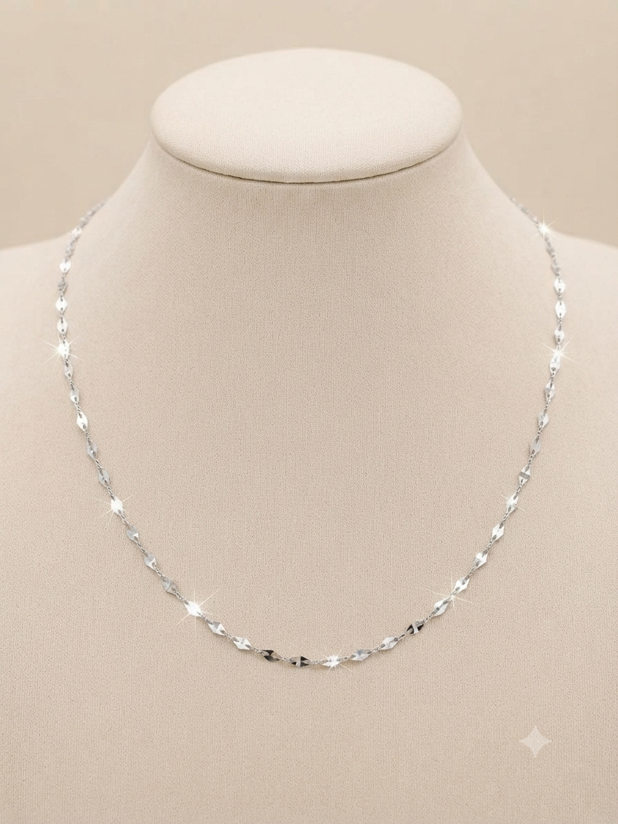 ELAN Necklace