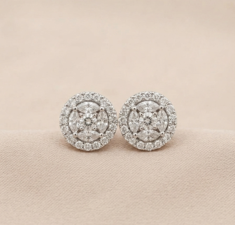 GLEA Halo Stud Earrings
